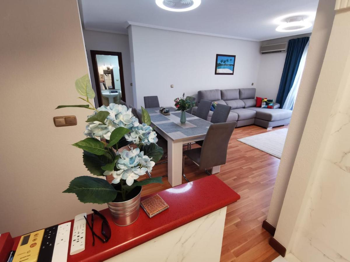 Bonita Apartamento Torrevieja Luaran gambar